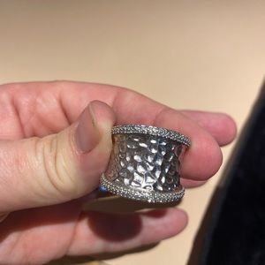 EFFY sterling silver and diamond ring. Size 8